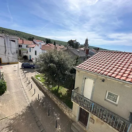 Stone House * Punat